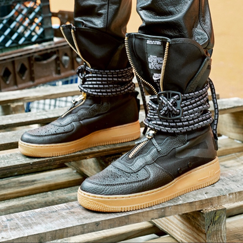 SF Air 1 High Black Gum